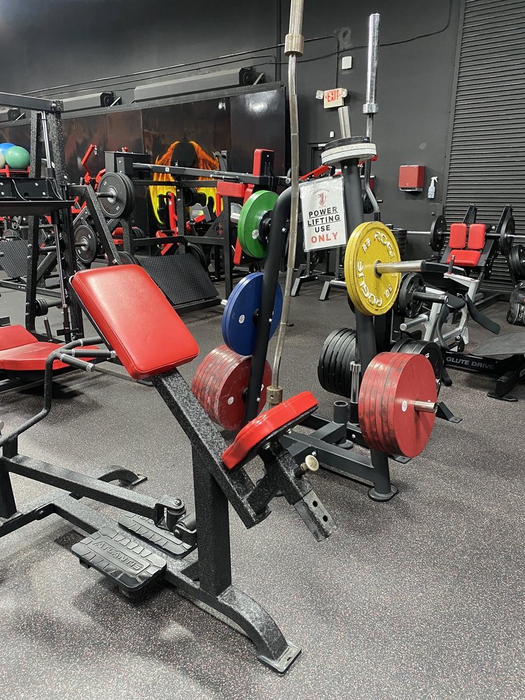 DRAGON’S LAIR GYM Updated August 2024 36 Photos & 15 Reviews 7850