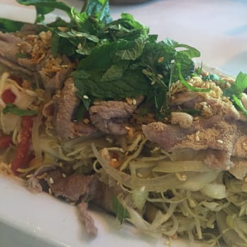 Saigon Kitchen - Beef salad was pretty darn good and their sauce made it a hit for this dish - Vietnamese Near Me - San Jose, California