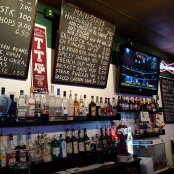 Quinlan's Bar and Grill - American Near Me - Carrollton, Texas