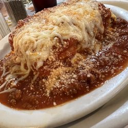 Baker's Pub - Homemade lasagna
