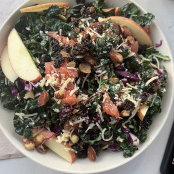 Flower Child - Organic Kale - Vegetarian Near Me - Denver, Colorado Flower Child - Organic Kale - Vegetarian Near Me - Denver, Colorado