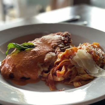 Enoteca Rossa - Chicken Parmesan - Italian Near Me - Bellaire, Texas Enoteca Rossa - Chicken Parmesan - Italian Near Me - Bellaire, Texas