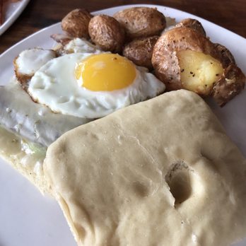 Hideout - Bars Near Me - Honolulu, Hawaii Hideout - Bars Near Me - Honolulu, Hawaii