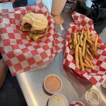 Hires Big H - Double burger - American Near Me - South Jordan, Utah Hires Big H - Double burger - American Near Me - South Jordan, Utah