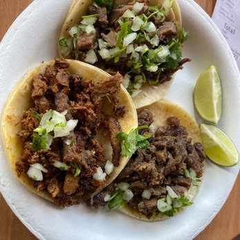 Lilly's Tacos - Mexican Near Me - Goleta, California