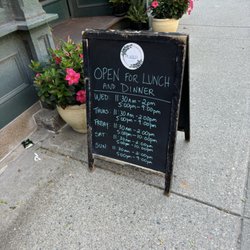 Plated Restaurant & Bar