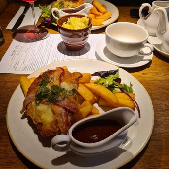 Cow and Calf Rock Cafe - Hunters Chicken Schnitzel - Pubs Near Me - Ilkley, XWY Cow and Calf Rock Cafe - Hunters Chicken Schnitzel - Pubs Near Me - Ilkley, XWY