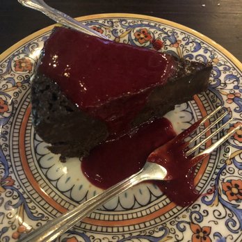 Limoncello Belltown - Flourless chocolate cake - Italian Near Me - Seattle, Washington Limoncello Belltown - Flourless chocolate cake - Italian Near Me - Seattle, Washington