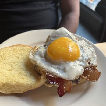 Whitmans Hudson Yards - Bacon, Egg & Cheese - Burgers Near Me - New York, New York Whitmans Hudson Yards - Bacon, Egg & Cheese - Burgers Near Me - New York, New York