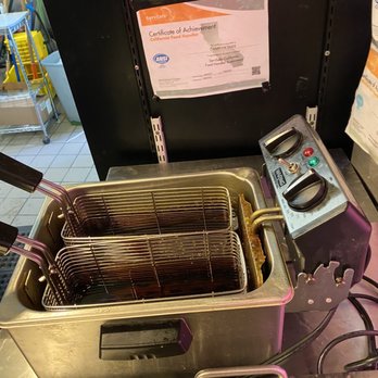Allied Property Services - Fryer....grease all over. Hasn't been touched. - Handyman Near Me - Fremont, California Allied Property Services - Fryer....grease all over. Hasn't been touched. - Handyman Near Me - Fremont, California