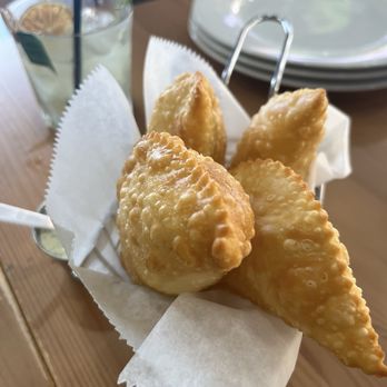 Eskina - Brazilian Near Me - Kissimmee, Florida