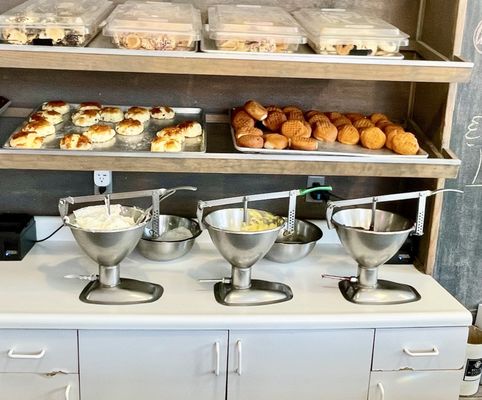 Frangelli's Bakery & Donuts by null