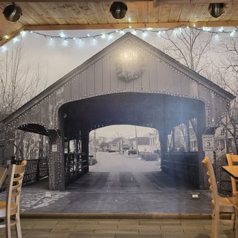 Covered Bridge Creamery - Coffee & Tea Near Me - Long Grove, Illinois