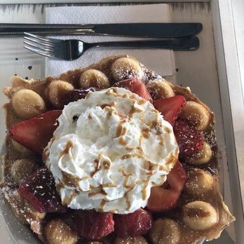 Chilly Bubbles And Co Cafe - Bubble waffle - Bubble Tea Near Me - Maitland, Florida