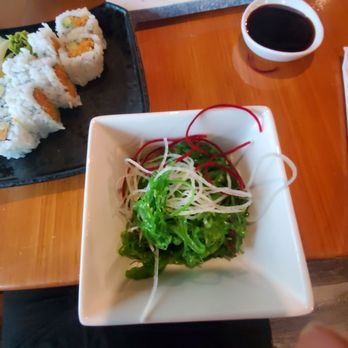 Sushi Kanpai - Seaweed salad - Sushi Bars Near Me - Seattle, Washington