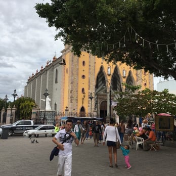 Catedral Basilica de Mazatlán - Outside - Landmarks & Historical Buildings Near Me - Mazatlán, SIN