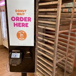 Dunkin' - kiosk ordering system