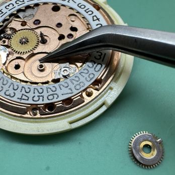 Crown Time House - Date wheel replacement - Watches Near Me - Honolulu, Hawaii Crown Time House - Date wheel replacement - Watches Near Me - Honolulu, Hawaii