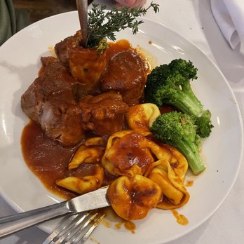 Bocelli - Veal osso buco - Italian Near Me - Staten Island, New York