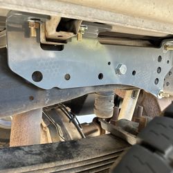 Jacks Hitches - Ford fifth wheel brackets