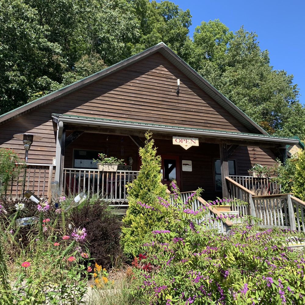 Brown County Winery - Wineries Near Me - Nashville, Indiana