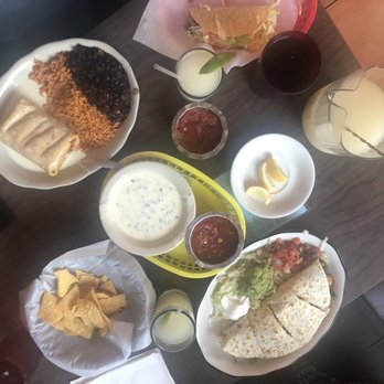 El Ponce - Cheese Dip (reg) Fajita Quesadilla (2) Large Cheese Dip Chimichanga Beef Taco A La Carte (1) Chips & Salsa Mexican Rice Rice & Beans - Mexican Near Me - Atlanta, Georgia El Ponce - Cheese Dip (reg) Fajita Quesadilla (2) Large Cheese Dip Chimichanga Beef Taco A La Carte (1) Chips & Salsa Mexican Rice Rice & Beans - Mexican Near Me - Atlanta, Georgia