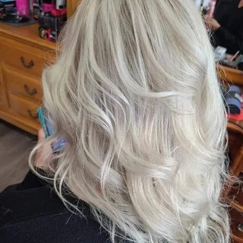 Dawn Reids Hair Design - Foils - Hair Salons Near Me - Sydney, Nova Scotia Dawn Reids Hair Design - Foils - Hair Salons Near Me - Sydney, Nova Scotia