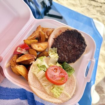 Lizzy's Beach Bar - Burger was juicy and delicious - Food Stands Near Me - Phillipsburg, New Jersey Lizzy's Beach Bar - Burger was juicy and delicious - Food Stands Near Me - Phillipsburg, New Jersey