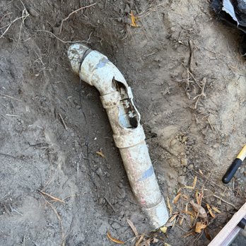 TR Plumbing - Broke sewer main in the front yard - Plumbing Near Me TR Plumbing - Broke sewer main in the front yard - Plumbing Near Me