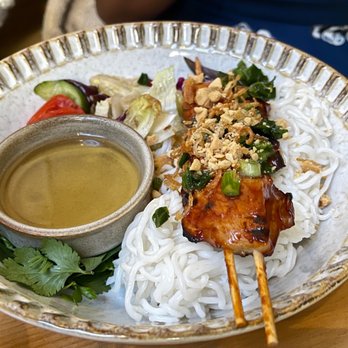 Di An Di - Grilled chicken skewers - Vietnamese Near Me - Brooklyn, New York Di An Di - Grilled chicken skewers - Vietnamese Near Me - Brooklyn, New York