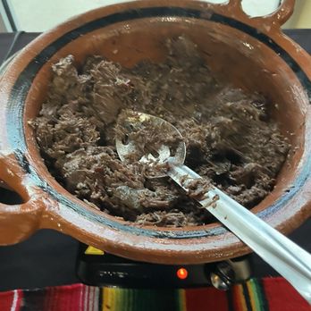 El Caudillo - Barbacoa dish - Tacos Near Me - Pearland, Texas El Caudillo - Barbacoa dish - Tacos Near Me - Pearland, Texas