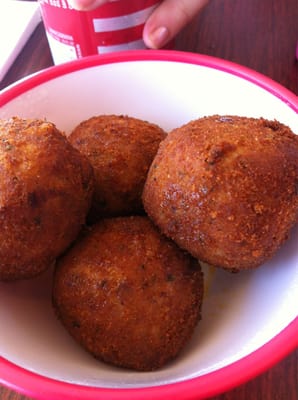 Lee Esther's Creole & Cajun Cooking by null