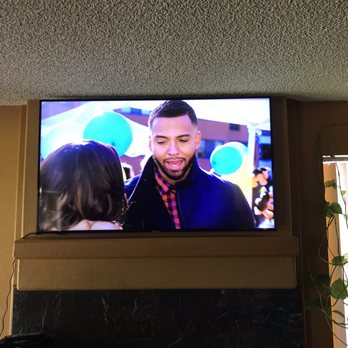 Hang Man Professionals - TV Mounting Near Me