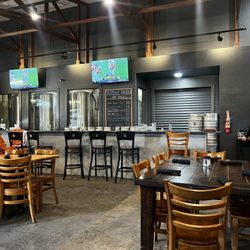 Double Horn Brewing