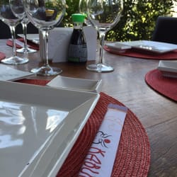 Kabuki Sushi - Ambiente agradável, aperfeiçoado pelo canto dos pássaros.