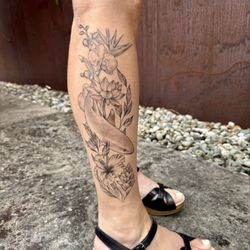 Malicious Ink - First tattoo: oceanic Whitetip shark and tropical botanicals