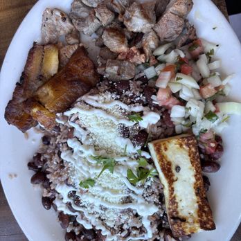 Tres Bro's - Pork fritanga - Nicaraguan Near Me - Astoria, Oregon Tres Bro's - Pork fritanga - Nicaraguan Near Me - Astoria, Oregon