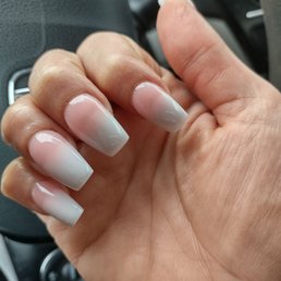 "ombre" nails not blended at all "ombre" nails not blended at all