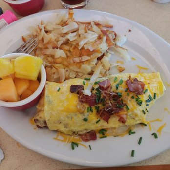 Egg N' Joe - Half my plate was potato. - American Near Me - Gilbert, Arizona Egg N' Joe - Half my plate was potato. - American Near Me - Gilbert, Arizona