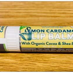 Naturewell Juice Bar - Organic Lip Balm for those puffy lucious kissable lips. (in deep accented voice) lol