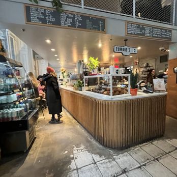 Tommy - Coffee & Tea Near Me - Montreal, Quebec