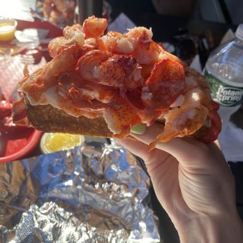 Red's Eats - Seafood Near Me - Wiscasset, Maine