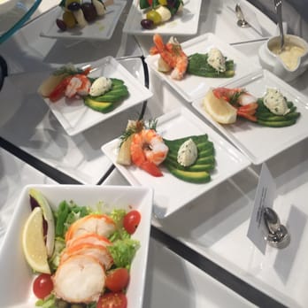 Emirates - Airport Lounges Near Me - Tullamarine, VIC