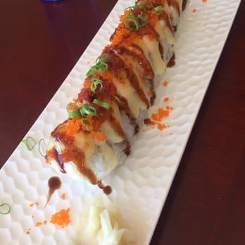 Sushiland - Lion King Roll - Japanese Near Me - Hayward, California