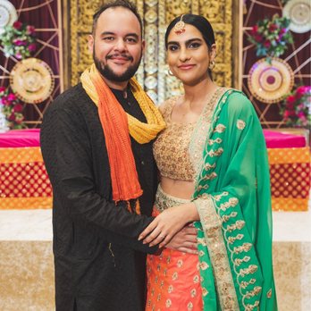 Saris and Things - Traditional Clothing Near Me - Plainfield, Illinois