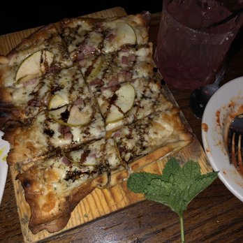 Azucar Tapas Restaurant and Cocktail Bar - Incredible cocas with Serrano, Spanish cheese, pear, and balsamic glaze - Tapas Bars Near Me - Chicago, Illinois Azucar Tapas Restaurant and Cocktail Bar - Incredible cocas with Serrano, Spanish cheese, pear, and balsamic glaze - Tapas Bars Near Me - Chicago, Illinois