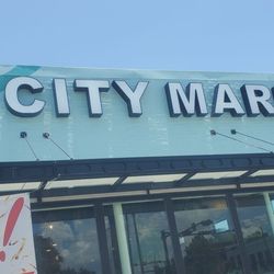Zoe's Bakery - Grand opening
