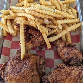 BirdHouse - Half chicken with seasoned fries - Chicken Shop Near Me - Page, Arizona