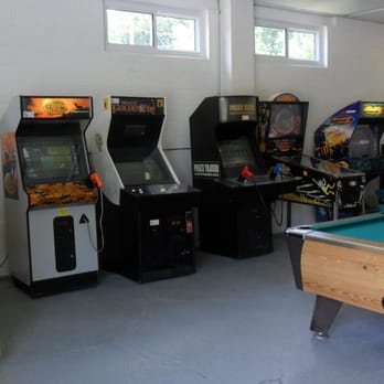Farma Family Campground - game room - Resorts Near Me - Greenville, Pennsylvania Farma Family Campground - game room - Resorts Near Me - Greenville, Pennsylvania