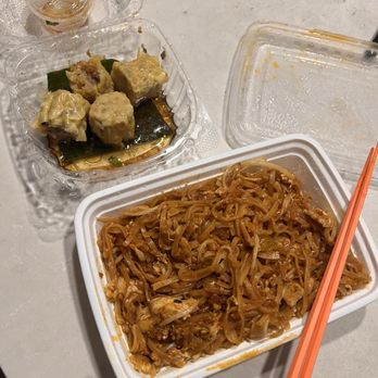 Thai72 - Pad Thai and 5 Star Thai Dumplings - Thai Near Me - New York, New York Thai72 - Pad Thai and 5 Star Thai Dumplings - Thai Near Me - New York, New York